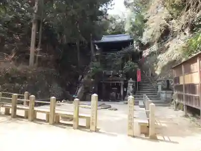 山上浪切不動尊(滋賀県)