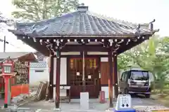 西園寺の本殿