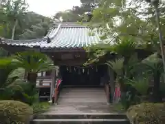 真野寺の本殿