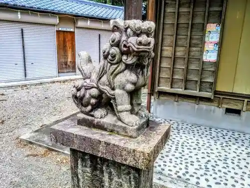 御嶽神社（山方御嶽神社）の狛犬