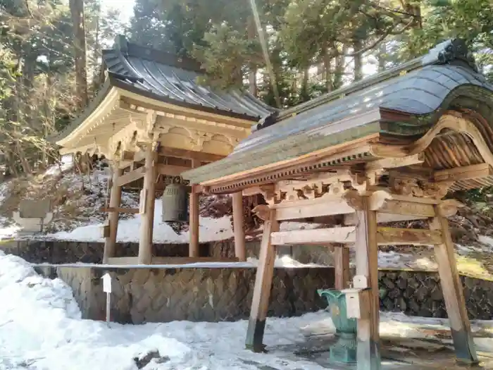 七面山敬慎院の建物その他