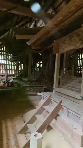 諏訪神社の本殿・本堂