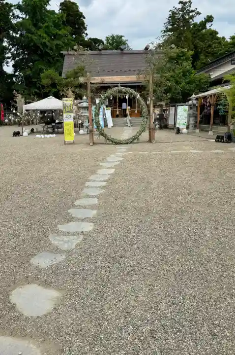 二柱神社の{uncategorized: "未分類", other: "その他", undefined: "問題あり", building: "その他建物", grave: "お墓", sacred_gate: "鳥居", guardian: "狛犬", statue: "像", buddha: "仏像", history: "歴史", nature: "自然", garden: "庭園", animal: "動物", pagoda: "塔", temizu: "手水舎", mountain_gate: "山門・神門", sanctuary: "本殿・本堂", subordinate: "末社・摂社", art: "芸術", scenery: "景色", jizo: "地蔵", ema: "絵馬", goshuin: "御朱印", omikuji: "おみくじ", items: "授与品その他", amulet: "お守り", goshuincho: "御朱印帳", eats: "食事", festival: "お祭り", votive_dance: "神楽", shichigosan: "七五三参", wedding: "結婚式", experience: "体験その他", initially: "初詣", around: "周辺", anti_infection: "感染症対策"}