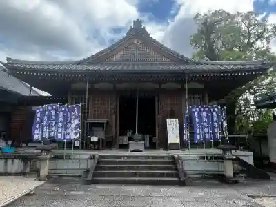 後白河院御聖蹟　法住寺の{uncategorized: "未分類", other: "その他", undefined: "問題あり", building: "その他建物", grave: "お墓", sacred_gate: "鳥居", guardian: "狛犬", statue: "像", buddha: "仏像", history: "歴史", nature: "自然", garden: "庭園", animal: "動物", pagoda: "塔", temizu: "手水舎", mountain_gate: "山門・神門", sanctuary: "本殿・本堂", subordinate: "末社・摂社", art: "芸術", scenery: "景色", jizo: "地蔵", ema: "絵馬", goshuin: "御朱印", omikuji: "おみくじ", items: "授与品その他", amulet: "お守り", goshuincho: "御朱印帳", eats: "食事", festival: "お祭り", votive_dance: "神楽", shichigosan: "七五三参", wedding: "結婚式", experience: "体験その他", initially: "初詣", around: "周辺", anti_infection: "感染症対策"}