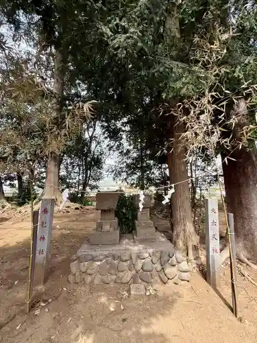 御嶽神社  （上矢部）の{uncategorized: "未分類", other: "その他", undefined: "問題あり", building: "その他建物", grave: "お墓", sacred_gate: "鳥居", guardian: "狛犬", statue: "像", buddha: "仏像", history: "歴史", nature: "自然", garden: "庭園", animal: "動物", pagoda: "塔", temizu: "手水舎", mountain_gate: "山門・神門", sanctuary: "本殿・本堂", subordinate: "末社・摂社", art: "芸術", scenery: "景色", jizo: "地蔵", ema: "絵馬", goshuin: "御朱印", omikuji: "おみくじ", items: "授与品その他", amulet: "お守り", goshuincho: "御朱印帳", eats: "食事", festival: "お祭り", votive_dance: "神楽", shichigosan: "七五三参", wedding: "結婚式", experience: "体験その他", initially: "初詣", around: "周辺", anti_infection: "感染症対策"}