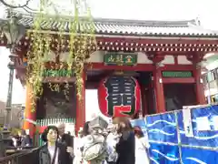 浅草寺の山門