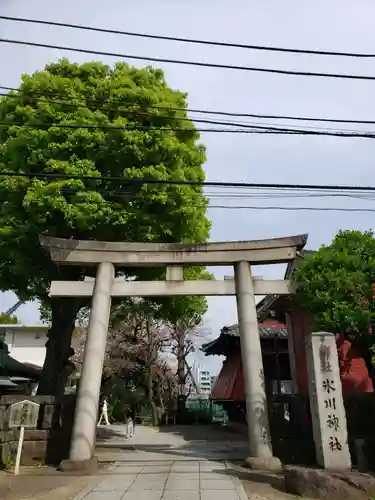 麻布氷川神社の鳥居