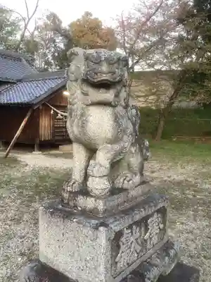 八幡宮(西田八幡宮)の狛犬