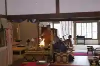 真野寺の本殿・本堂