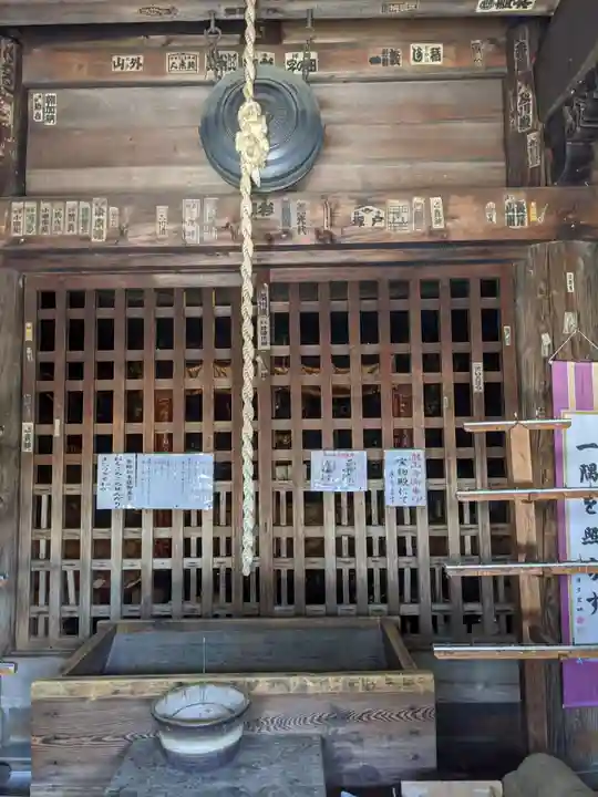 瀧山寺の本殿・本堂
