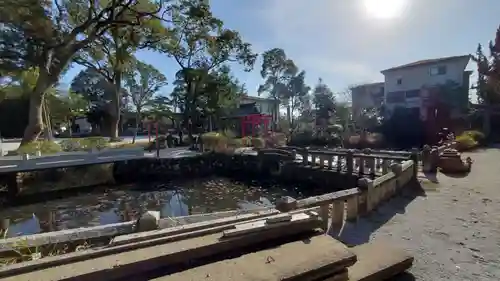 金富神社の庭園