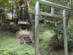 八所神社の末社