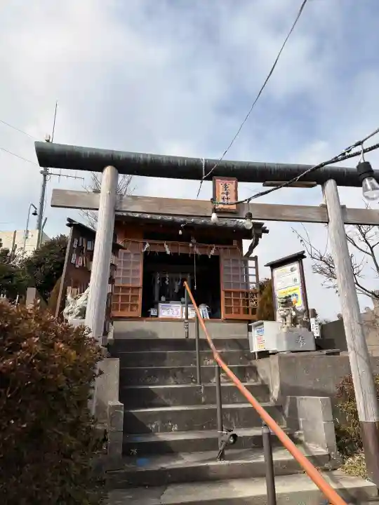 富士ヶ峰神社の{uncategorized: "未分類", other: "その他", undefined: "問題あり", building: "その他建物", grave: "お墓", sacred_gate: "鳥居", guardian: "狛犬", statue: "像", buddha: "仏像", history: "歴史", nature: "自然", garden: "庭園", animal: "動物", pagoda: "塔", temizu: "手水舎", mountain_gate: "山門・神門", sanctuary: "本殿・本堂", subordinate: "末社・摂社", art: "芸術", scenery: "景色", jizo: "地蔵", ema: "絵馬", goshuin: "御朱印", omikuji: "おみくじ", items: "授与品その他", amulet: "お守り", goshuincho: "御朱印帳", eats: "食事", festival: "お祭り", votive_dance: "神楽", shichigosan: "七五三参", wedding: "結婚式", experience: "体験その他", initially: "初詣", around: "周辺", anti_infection: "感染症対策"}