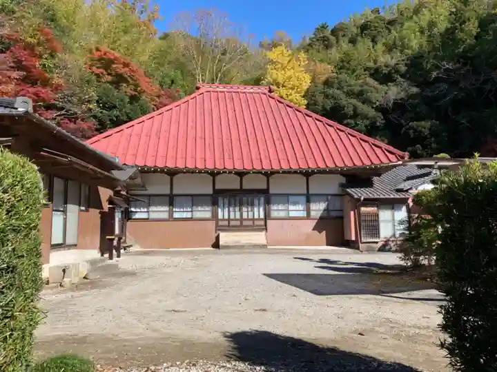 龍本寺の本殿・本堂