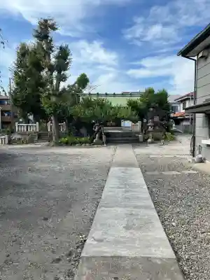 吾妻神社の{uncategorized: "未分類", other: "その他", undefined: "問題あり", building: "その他建物", grave: "お墓", sacred_gate: "鳥居", guardian: "狛犬", statue: "像", buddha: "仏像", history: "歴史", nature: "自然", garden: "庭園", animal: "動物", pagoda: "塔", temizu: "手水舎", mountain_gate: "山門・神門", sanctuary: "本殿・本堂", subordinate: "末社・摂社", art: "芸術", scenery: "景色", jizo: "地蔵", ema: "絵馬", goshuin: "御朱印", omikuji: "おみくじ", items: "授与品その他", amulet: "お守り", goshuincho: "御朱印帳", eats: "食事", festival: "お祭り", votive_dance: "神楽", shichigosan: "七五三参", wedding: "結婚式", experience: "体験その他", initially: "初詣", around: "周辺", anti_infection: "感染症対策"}