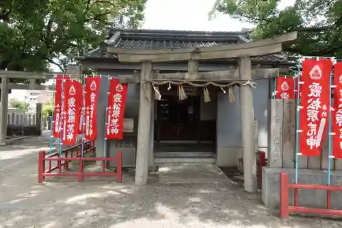 止止呂支比売命神社の末社・摂社
