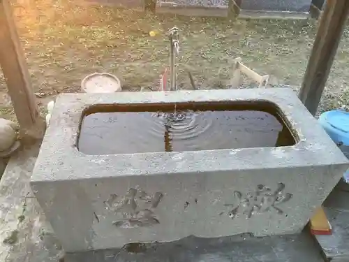 信力寺の手水舎