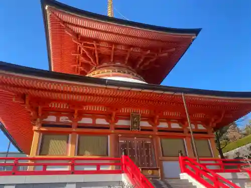 中山寺の{uncategorized: "未分類", other: "その他", undefined: "問題あり", building: "その他建物", grave: "お墓", sacred_gate: "鳥居", guardian: "狛犬", statue: "像", buddha: "仏像", history: "歴史", nature: "自然", garden: "庭園", animal: "動物", pagoda: "塔", temizu: "手水舎", mountain_gate: "山門・神門", sanctuary: "本殿・本堂", subordinate: "末社・摂社", art: "芸術", scenery: "景色", jizo: "地蔵", ema: "絵馬", goshuin: "御朱印", omikuji: "おみくじ", items: "授与品その他", amulet: "お守り", goshuincho: "御朱印帳", eats: "食事", festival: "お祭り", votive_dance: "神楽", shichigosan: "七五三参", wedding: "結婚式", experience: "体験その他", initially: "初詣", around: "周辺", anti_infection: "感染症対策"}