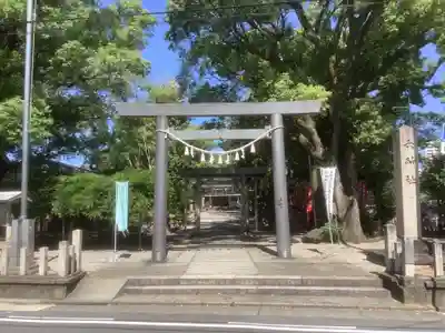 六所社（下飯田）の鳥居