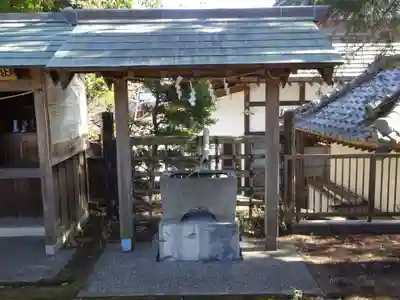 琴平神社の手水舎