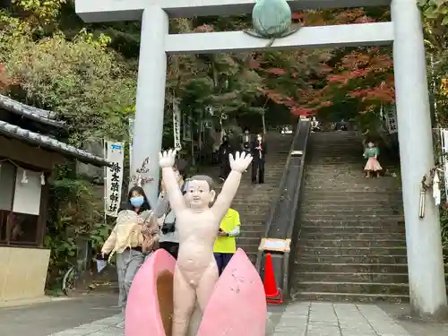 桃太郎神社の像