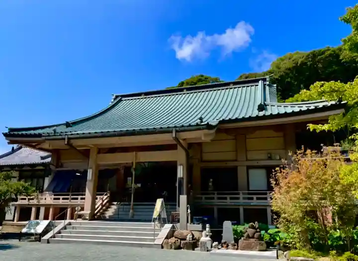鎮國寺の本殿・本堂