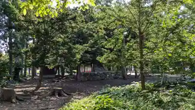 大麻神社の庭園