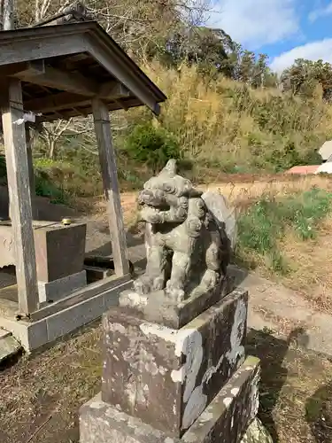 八雲神社の狛犬