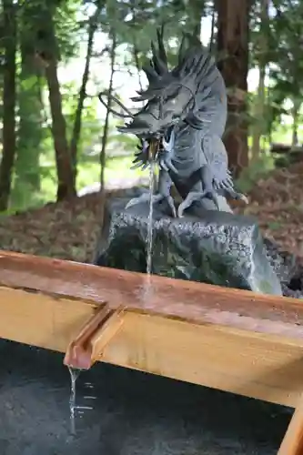 新屋山神社(山梨県)