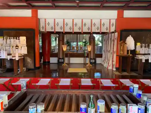 呉服神社の本殿・本堂