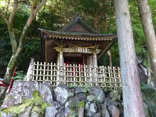玉簾神社の末社・摂社