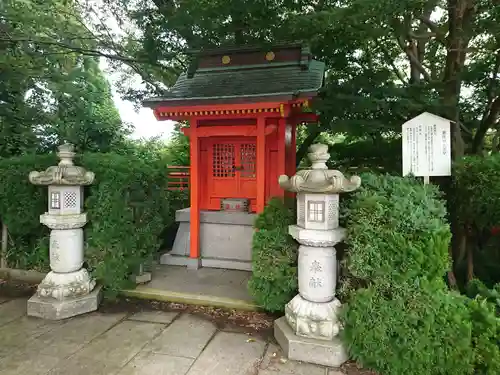 成田山福井別院九頭龍寺の建物その他