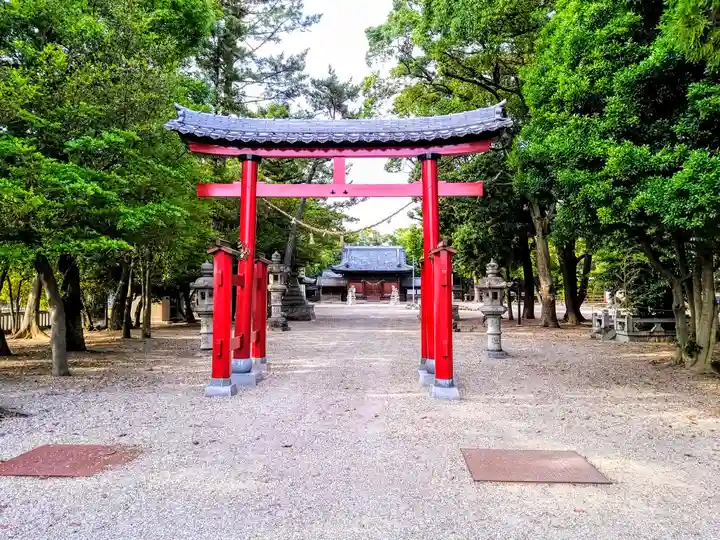 白山比売神社の鳥居