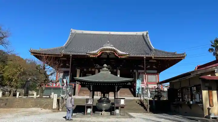 慈恩寺の本殿・本堂