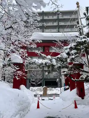 彌彦神社　(伊夜日子神社)の鳥居