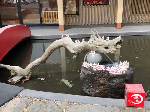 神徳稲荷神社の手水舎