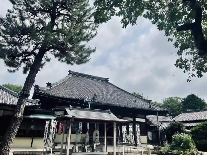 密蔵院の本殿・本堂