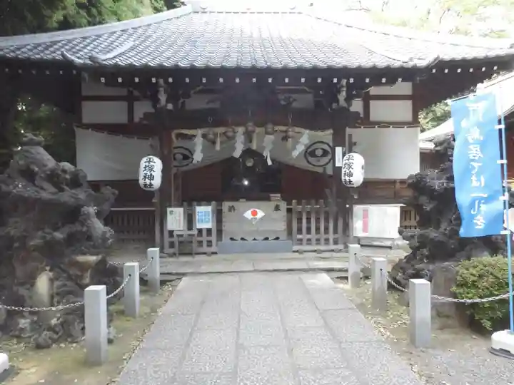 平塚神社の本殿・本堂