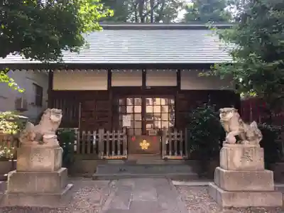 諏訪神社の本殿・本堂
