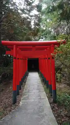 大麻比古神社の{uncategorized: "未分類", other: "その他", undefined: "問題あり", building: "その他建物", grave: "お墓", sacred_gate: "鳥居", guardian: "狛犬", statue: "像", buddha: "仏像", history: "歴史", nature: "自然", garden: "庭園", animal: "動物", pagoda: "塔", temizu: "手水舎", mountain_gate: "山門・神門", sanctuary: "本殿・本堂", subordinate: "末社・摂社", art: "芸術", scenery: "景色", jizo: "地蔵", ema: "絵馬", goshuin: "御朱印", omikuji: "おみくじ", items: "授与品その他", amulet: "お守り", goshuincho: "御朱印帳", eats: "食事", festival: "お祭り", votive_dance: "神楽", shichigosan: "七五三参", wedding: "結婚式", experience: "体験その他", initially: "初詣", around: "周辺", anti_infection: "感染症対策"}