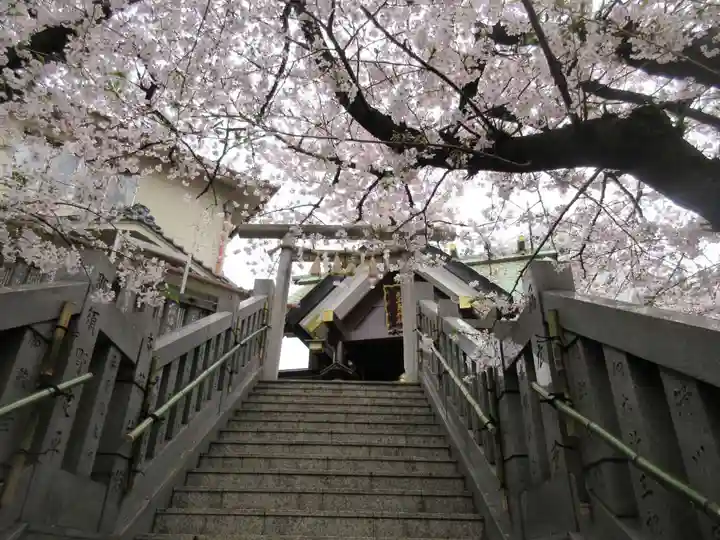 元三島神社の鳥居
