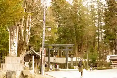 諏訪大社下社秋宮(長野県)