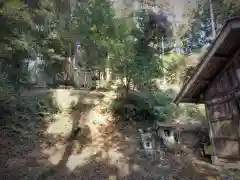 白山神社の末社