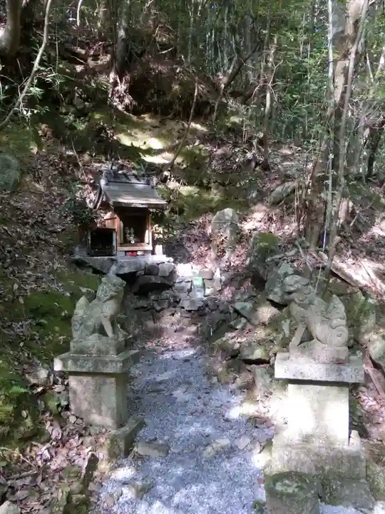 大本山七宝瀧寺の周辺