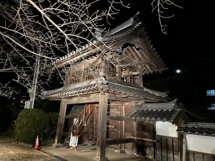 伊勢の国 四天王寺の山門・神門
