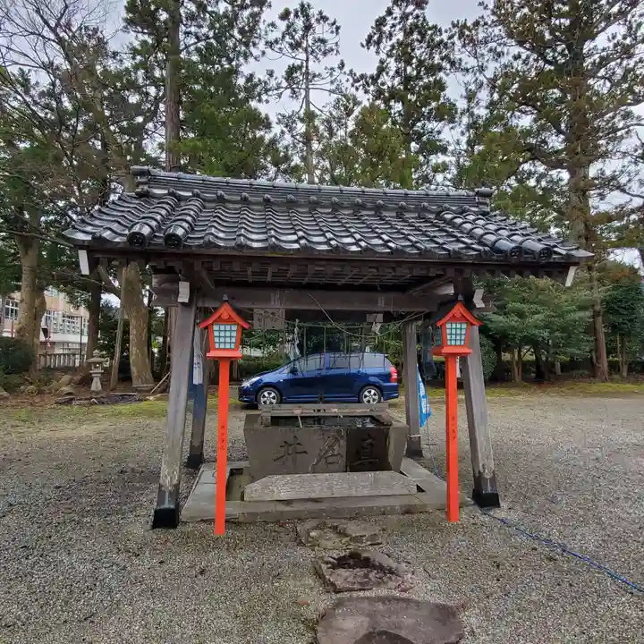 穴水大宮の手水舎