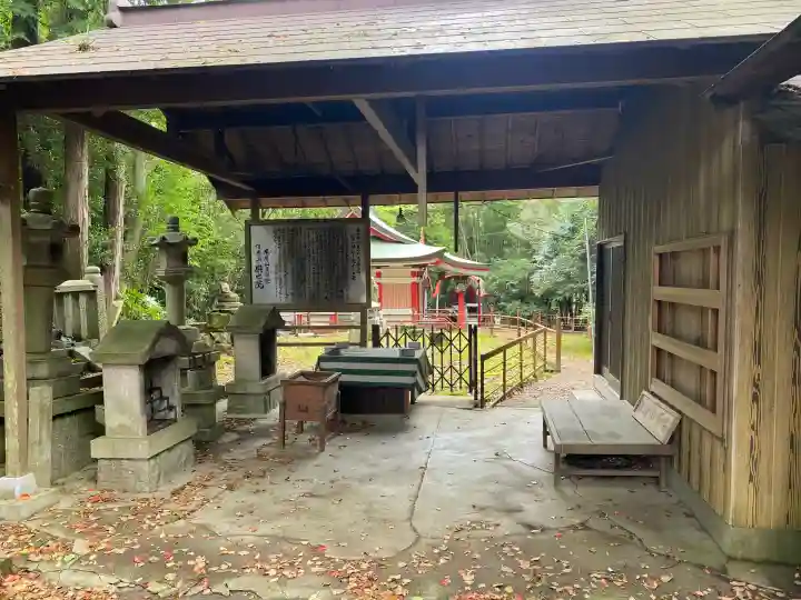 多聞院の{uncategorized: "未分類", other: "その他", undefined: "問題あり", building: "その他建物", grave: "お墓", sacred_gate: "鳥居", guardian: "狛犬", statue: "像", buddha: "仏像", history: "歴史", nature: "自然", garden: "庭園", animal: "動物", pagoda: "塔", temizu: "手水舎", mountain_gate: "山門・神門", sanctuary: "本殿・本堂", subordinate: "末社・摂社", art: "芸術", scenery: "景色", jizo: "地蔵", ema: "絵馬", goshuin: "御朱印", omikuji: "おみくじ", items: "授与品その他", amulet: "お守り", goshuincho: "御朱印帳", eats: "食事", festival: "お祭り", votive_dance: "神楽", shichigosan: "七五三参", wedding: "結婚式", experience: "体験その他", initially: "初詣", around: "周辺", anti_infection: "感染症対策"}