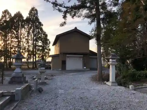 坂田神明宮の建物その他