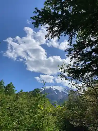 新屋山神社(山梨県)