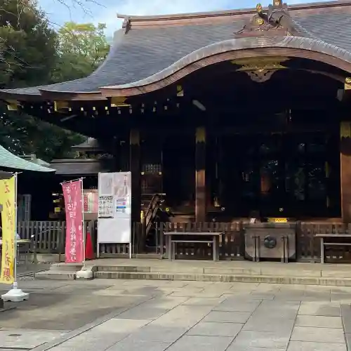 渋谷氷川神社の{uncategorized: "未分類", other: "その他", undefined: "問題あり", building: "その他建物", grave: "お墓", sacred_gate: "鳥居", guardian: "狛犬", statue: "像", buddha: "仏像", history: "歴史", nature: "自然", garden: "庭園", animal: "動物", pagoda: "塔", temizu: "手水舎", mountain_gate: "山門・神門", sanctuary: "本殿・本堂", subordinate: "末社・摂社", art: "芸術", scenery: "景色", jizo: "地蔵", ema: "絵馬", goshuin: "御朱印", omikuji: "おみくじ", items: "授与品その他", amulet: "お守り", goshuincho: "御朱印帳", eats: "食事", festival: "お祭り", votive_dance: "神楽", shichigosan: "七五三参", wedding: "結婚式", experience: "体験その他", initially: "初詣", around: "周辺", anti_infection: "感染症対策"}